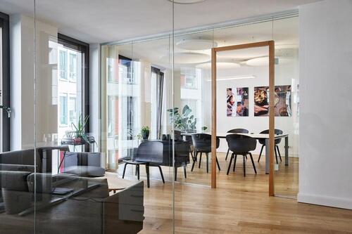 Foto - Premium Coworking Desk Nähe Binnenalter und Hauptbahnhof