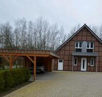 Schöne Doppelhaushälfte mit Garten und Carport - Rotenburg (Wümme)