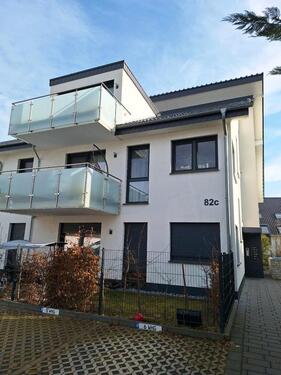 Foto - Moderne 2-Zimmer-Dachgeschosswohnung mit Südbalkon (Neubau 2023)