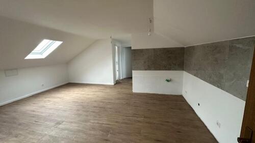 Foto - Schön renovierte 3-Zimmer-Wohnung mit Stellplatz in Neuburg an der Donau