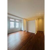 Zwei Zimmer Altbauwohnung mit Balkon - Frankfurt am Main Innenstadt 1