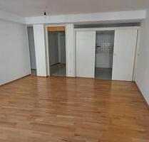 Schöne, helle 2,5 Zimmerwohnung (68m²) in Eichstätt (Zentrum)