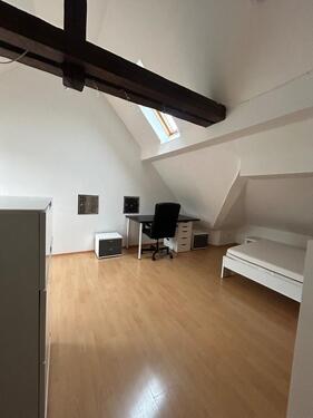 Foto - 3er WG Neugründung: schöne helle möbilierte Zimmer 17-23qm