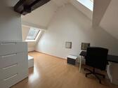 Foto - 3 Zimmer Dachgeschoßwohnung zur Miete in Stuttgart