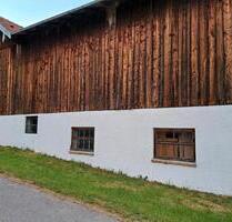 Lagerfläche (ehemaliger Stall)zu vermieten - Waging am See Fisching