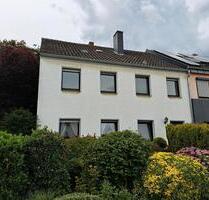 EinZweifamilienhaus in Hochneukirch-Süd, Stadt 41363 Jüchen