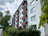 Foto - 4.5 Zimmer Wohnung mit Balkon und Stellplatz