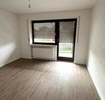Schön renovierte 3,5-Zimmer-Wohnung mit Stellplatz in Neuburg an der Donau