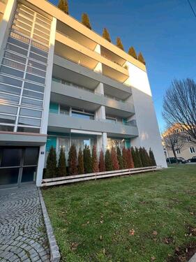 Foto - Renovierte 3 Zimmer Wohnung in Stadtmitte Augsburg Nähe HBFKÖ