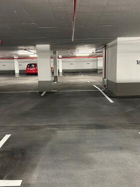 Foto - Extra großer Tiefgaragenstellplatz zu vermieten