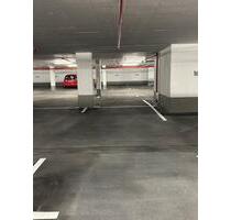 Extra großer Tiefgaragenstellplatz zu vermieten - München Aubing-Lochhausen-Langwied