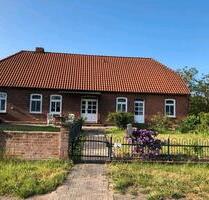 Resthof zu verkaufen - 3800qm Grundstück inkl Zweifamilienhaus - Amt Neuhaus