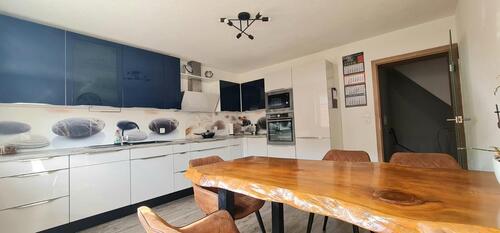 Foto - Modernisiertes Einfamilienhaus mit Scheune und Photovoltaikanlage