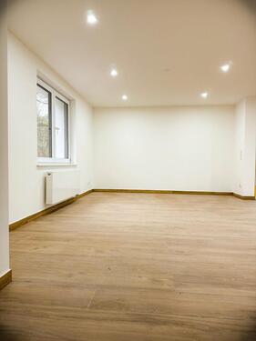 Foto - 7 Zimmer Einfamilienhaus zur Miete in Würzburg