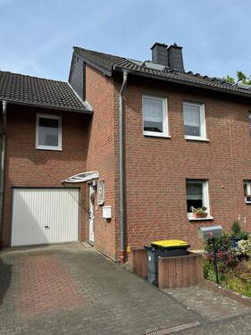 Foto - Reihenmittelhaus mit DG-Ausbau, Garten & Garage, Sindorf