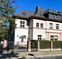 Große Doppelhaushälfte in TOP – Lage von Plauen (Westend)