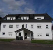 Helle freundl. EG-Wohnung in Klarenthal, 3 ZKB, Diele, AR, Terras - Saarbrücken West