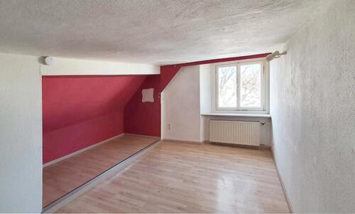 Foto - Kleine 3-Zi-Dachgeschosswohnung