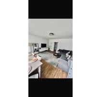 *Provisionsfrei* Eigentumswohnung - Balkon und Stellplatz - Solingen