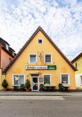 Foto - Wohn- und Geschäftshaus mit Dönerladen zur Miete