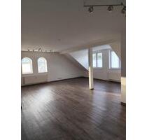 Charmante DG Wohnung - 740,00&nbsp;EUR Kaltmiete, ca.&nbsp; 80,00&nbsp;m&sup2; in Betzdorf (PLZ: 57518)