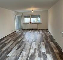 Zu vermieten 3-Zimmerwohnung - 1.200,00&nbsp;EUR Kaltmiete, ca.&nbsp; 84,50&nbsp;m&sup2; in Gärtringen (PLZ: 71116)