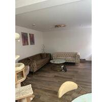 Gepflegte 2 Zimmer Wohnung mit Terrasse in Weil der Stadt - Böblingen