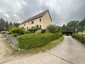 Foto - Attraktives Reihenendhaus mit Doppelgarage, Carport & Nebengelass