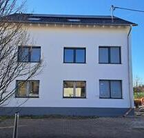 Neuforweiler Erstbezug 3 Zimmer Küche - Wohnzimmer u. Balkon - Saarlouis