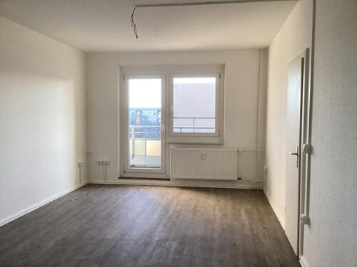 Foto - Renovierte 2 Zimmer Wohnung mit Balkon in der Nähe vom Kulkwitzer See!