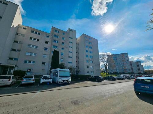 Foto - Attraktive 1,5 Zimmer-Wohnung mit Balkon, Aufzug u. Stellplatz