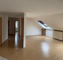 gepflegte Dachgeschosswohnung in Porta Westfalica Eisbergen