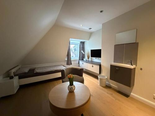 Foto - 4 Zimmer Dachgeschoßwohnung zur Miete in Molfsee