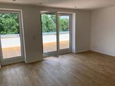 Foto - Moderne 3-Zimmer-Wohnung mit Dachterrasse zu vermieten