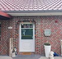 Ebenerdiger Bungalow - 900,00&nbsp;EUR Kaltmiete, ca.&nbsp; 90,00&nbsp;m&sup2; in Westerholt (PLZ: 26556)