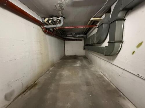 Foto - Garage zu vermieten mit Strom - 290,00&nbsp;EUR Miete,