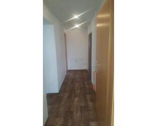 Schwaneberg - 3 Raumwohnung - 300,00&nbsp;EUR Kaltmiete, ca.&nbsp; 67,00&nbsp;m&sup2; in Sülzetal (PLZ: 39171)