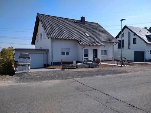 Foto - Helle 3-Zimmer Mietwohnung [ Altes Gericht, 35398 Gießen ]