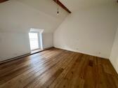 Foto - 5 Zimmer Dachgeschoßwohnung zur Miete in Neustadt an der Weinstraße