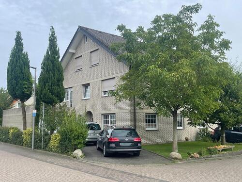 Foto - Doppelhaushälfte mit großzügigem Grundstück ohne Maklerkosten