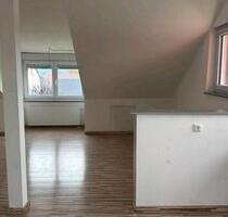 Dachgeschoss Wohnung zu verkaufen - Holzheim