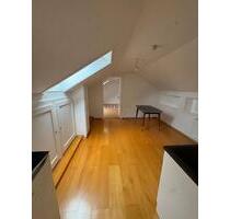 DG Wohnung zur Pauschalmiete - 650,00&nbsp;EUR Kaltmiete, ca.&nbsp; 32,00&nbsp;m&sup2; in Burgau (PLZ: 89331)