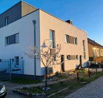 Schöne Doppelhaushälfte mit Dachterasse im grünen Ahrensfelde