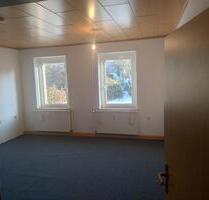 Mietwohnungen Kahla - 450,00&nbsp;EUR Kaltmiete, ca.&nbsp; 69,00&nbsp;m&sup2; in Kahla (PLZ: 07768)