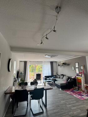 Foto - 3 Zimmer Wohnung - 1.100,00&nbsp;EUR Kaltmiete, ca.&nbsp; 80,00&nbsp;m&sup2;