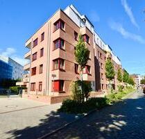 Altona-Altstadt: Blücherhöfe! Komfortable 3-Zimmer-Gartenwohnung mit Sonnenterrasse u. TG-Stellplatz - Hamburg Hamburg-Mitte