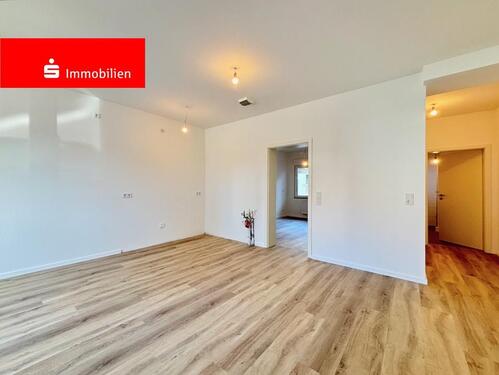 Foto - Erstbezug nach Renovierung – Stilvolle 2-Zimmerwohnung mit separatem Eingang in Zentraler Lage