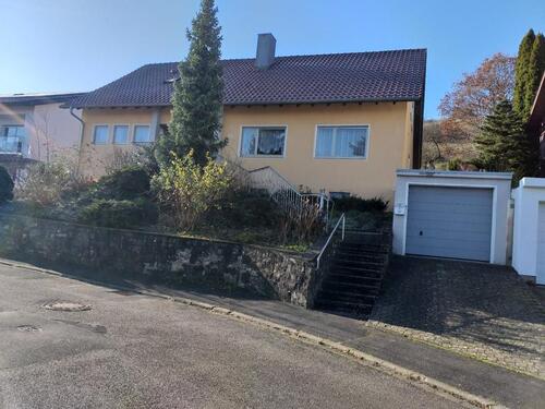 Foto - 6 Zimmer Einfamilienhaus zum Kaufen in Lauda-Königshofen