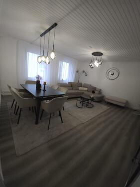 Foto - 6 Zimmer Einfamilienhaus zur Miete in Wunstorf