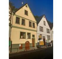 Ferienhaus am Rhein - 200.000,00&nbsp;EUR Kaufpreis, ca.&nbsp; 220,00&nbsp;m&sup2; in Weiler bei Bingen (PLZ: 55413)